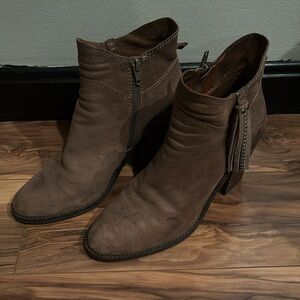 Lucky Brand Taupe Ankle Booties